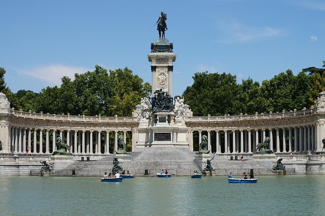 Madrid Royal Palace & Retiro Park Tour with Optional Tapas - Optional tapas at Casa Ciriaco: great add-on or awkward squeeze