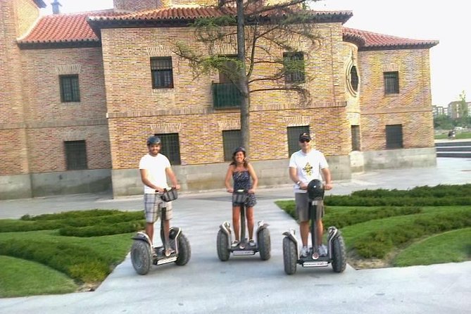 Madrid Segway: 2h Casa Campo Off Road Tour - Stop 2 at Segcitytours/SegwayR base: quick setup and the loop back