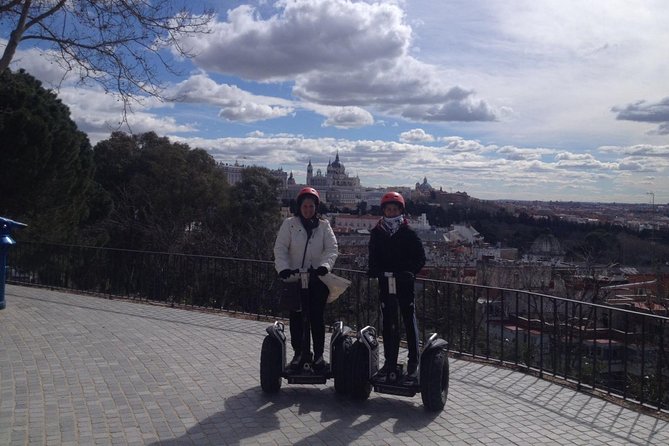 Madrid Segway: 2h Casa Campo Off Road Tour - What the guide actually adds to your ride