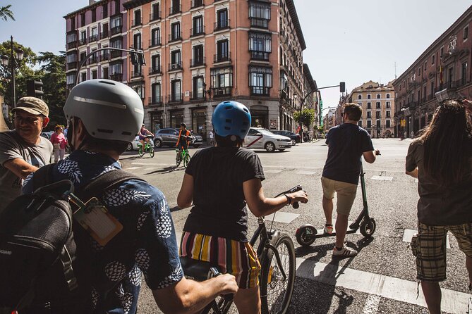 Madrid Sightseeing Electric Bike tour (Small group. Semi private) - Plaza Mayor and the Royal Palace zone: your first big-city punch