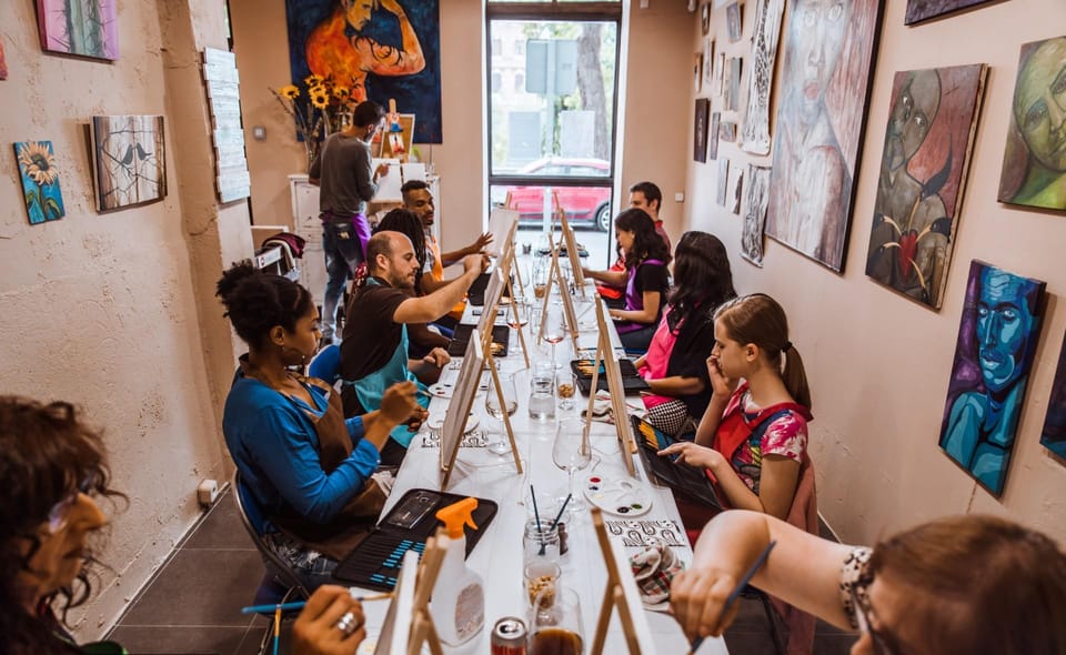 Madrid: Sip&Paint Workshop - Key highlights at a glance