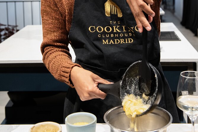 Madrid Spanish Omelet Cooking Class and Bottomless Wine brunch - Key takeaways before you go
