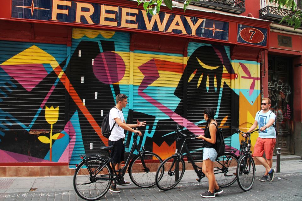 Madrid: Street Art Bike Tour - Solar Antonio Grilo and Esto es una Plaza: Lavapiés’ Community Art Spaces