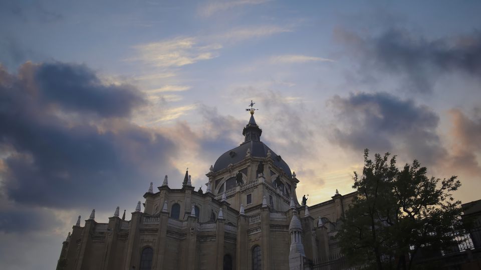 Madrid: Sunset Walking Tour with Optional Flamenco Show - Price and value: what $27 buys you, plus how the upgrade changes the math