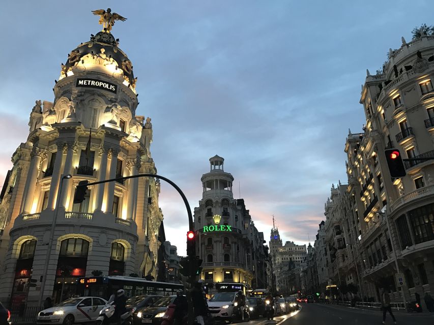 Madrid: Sunset Walking Tour with Optional Flamenco Show - Why this Madrid sunset walk works: Royal Palace light and center-city pacing