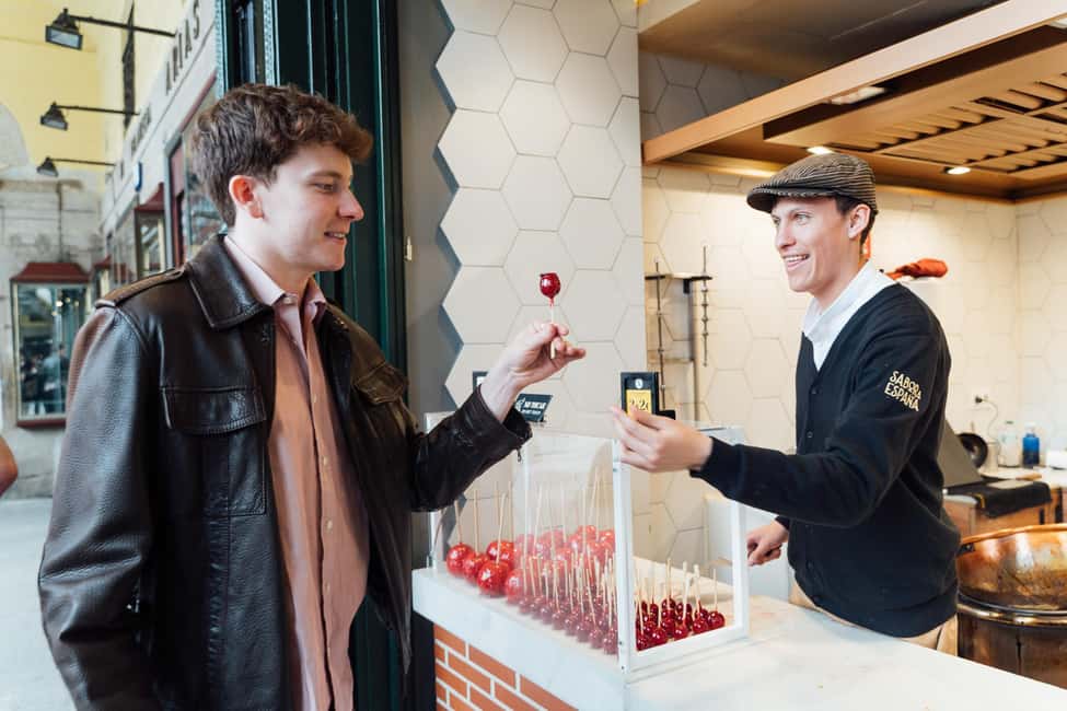 Madrid Tapas and Guided Food Tour with Dinner - Drinks That Set the Mood: Vermouth, Sweet Wine, and Tinto de Verano