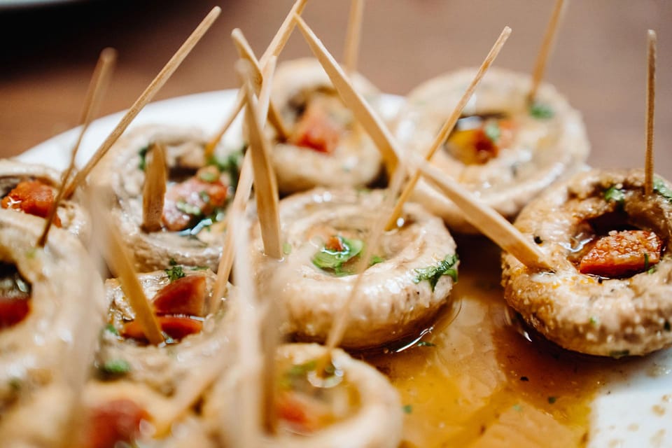 Madrid: Tapas, Taverns & History Tour - Vermouth, tapas, and the Madrid way of starting the night