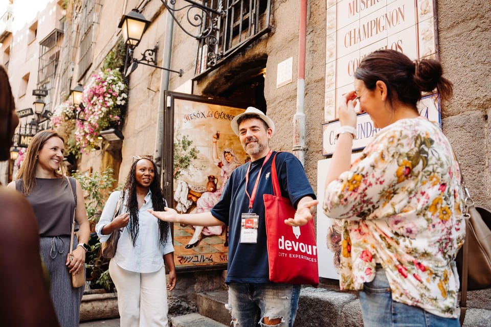 Madrid: Tapas, Taverns & History Tour - Plaza Mayor to Puerta del Sol: the stories behind the postcards