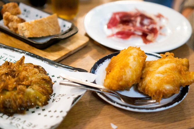 Madrid Tapas Tour with Food and Drink - La Latina Tavern Circuit: Where Traditional Tapas Are the Main Event