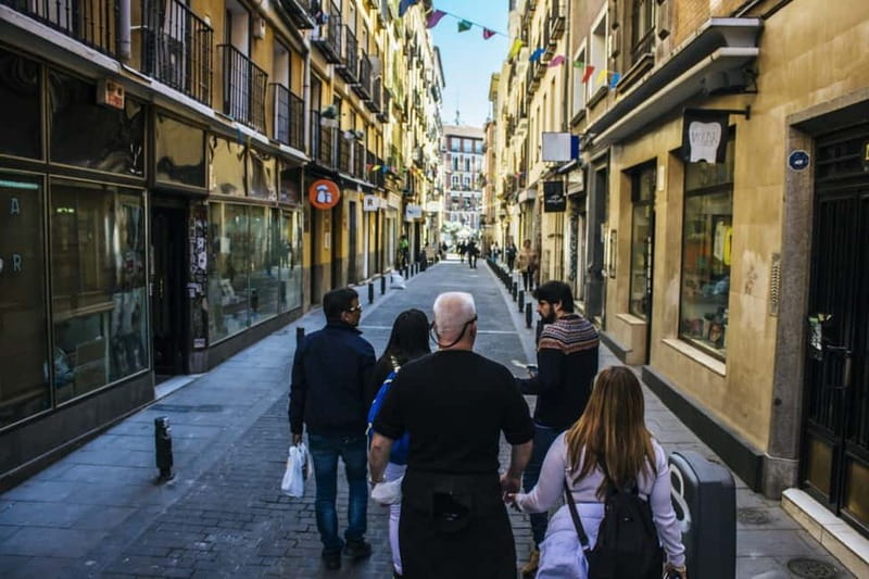 Madrid: The Authentic Morning Food Tour! - Churros and chocolate: the morning sweet that sets the tone