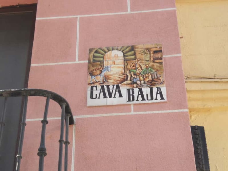 Madrid: Tour of the Historic City Center - Plaza Mayor and the Golden Age mood