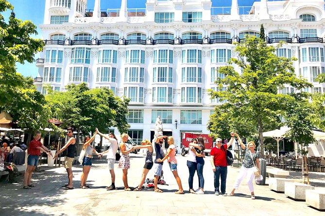 Madrid: Treasure Hunt Experience - How Madrid Becomes a Puzzle: The Treasure Hunt Format