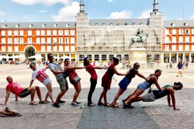 Madrid: Treasure Hunt Experience - Puerta del Sol Clues and the Monuments You Actually Remember