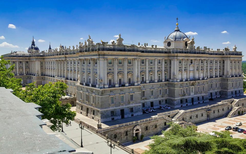 Madrid: VIP Prado Museum & city highlights with Hotel pickup - Debod Temple to Parque del Oeste: ancient stone in modern Madrid
