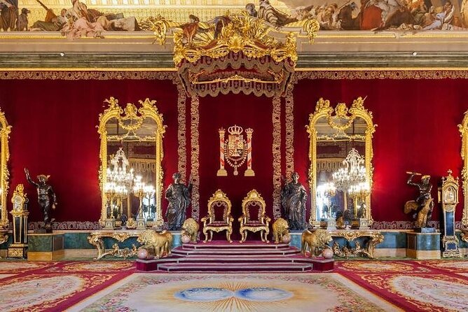 Madrid: VIP PRIVATE Royal Palace and Prado Museum. - Museo del Prado with fast entry: seeing the right paintings, fast