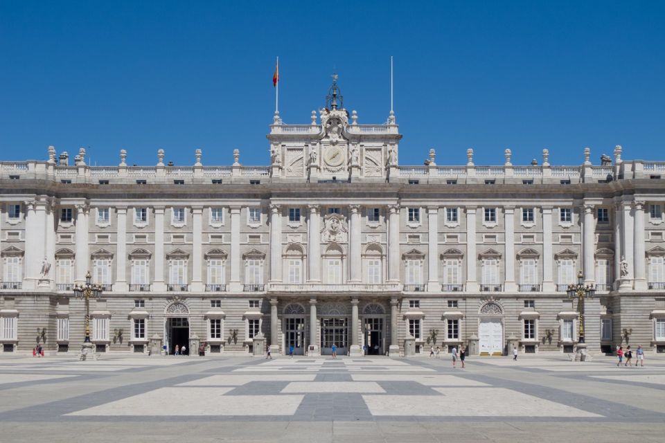 Madrid: Visit to the Royal Palace & Walking Tour of the City - From Plaza Mayor to Paseo del Prado: the one-hour city walk