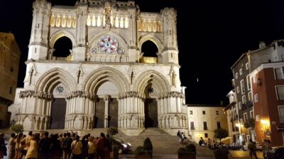 Madrid:Full Day Trip to Cuenca, Cathedral and Hanging Houses - From Madrid to Castilla-La Mancha: the bus ride you’ll actually use