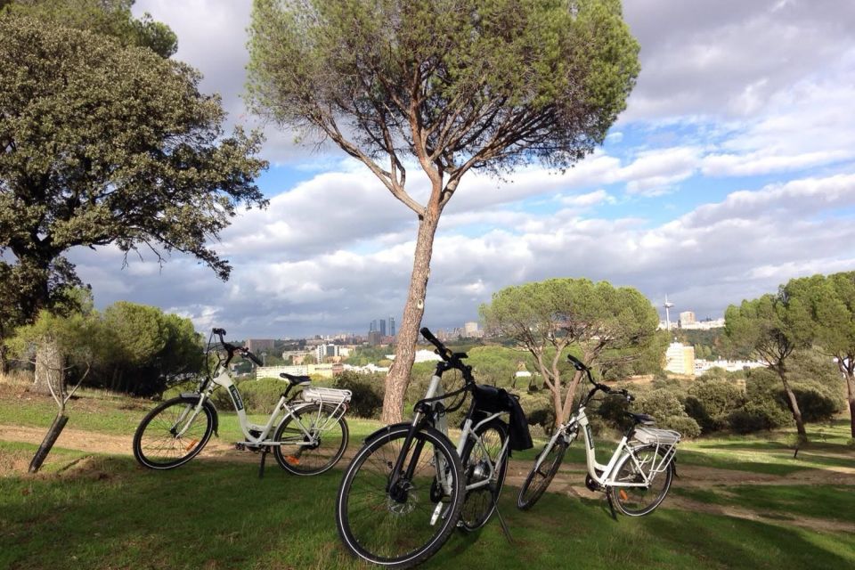 Madrid’s River Side & Casa de Campo Electric Bike Tour - Electric Bikes Get You From Plaza Mayor to Casa de Campo Fast