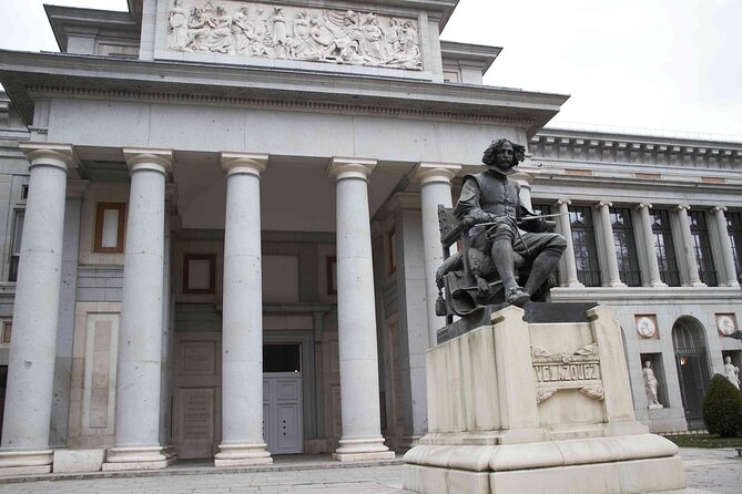 Madrid's Royal Palace & Prado Museum Private Walking Tour - Neptuno in Stone: Plaza de Canovas del Castillo