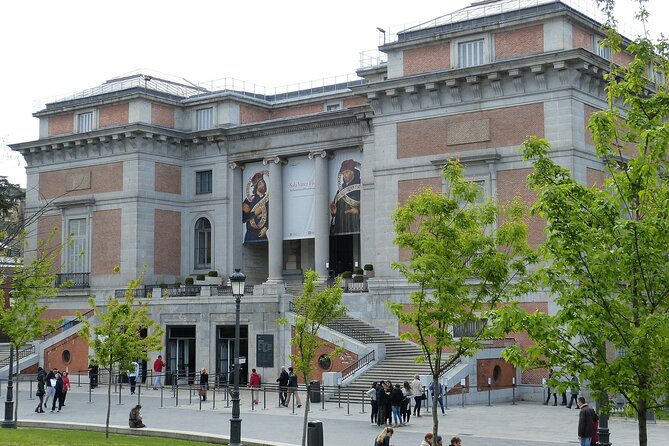 Museo del Prado Private Guided Tour - Dress Code and Practical Comfort for a Formal-Sounding Day