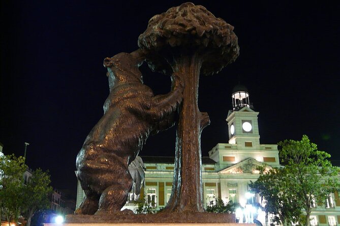 Night Tour of Enchanted Madrid - Madrid de los Austrias: Medieval Corners and Legend Power