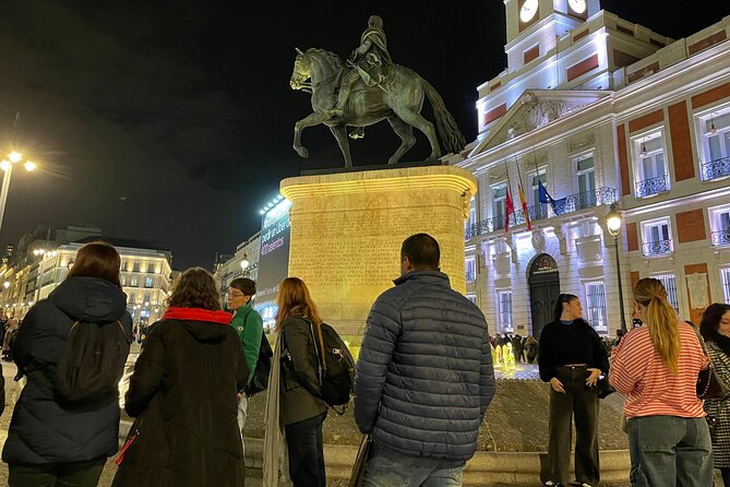Night Tour of Enchanted Madrid - Plaza de la Villa and Plaza Mayor: The Anecdotes You’ll Remember