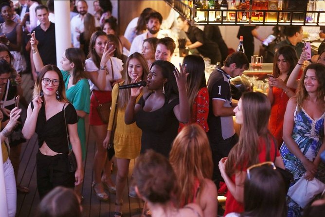 Nightlife Tour Drinks Tapas and Party Experience in Madrid - Chueca and Malasaña at 8:30 pm: why it works