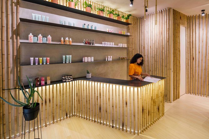 Pamper your feet with foot bath and reflexology massage - Foot Bath First: Why This Start Works