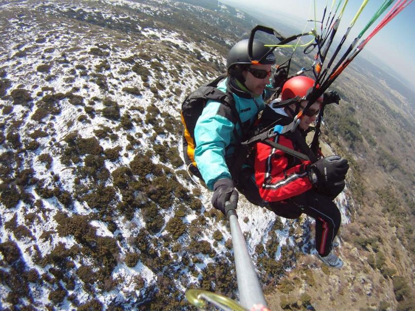 Paragliding Tandem Flight from Madrid - Cebreros or Somosierra: Why Wind Controls Your View
