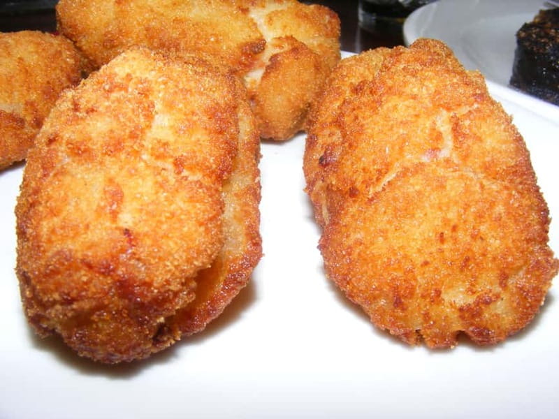 Personalised Traditional Madrid Night Tapas and Drinks Tour - Meeting at Metro Opera and Getting Your Bearings Fast