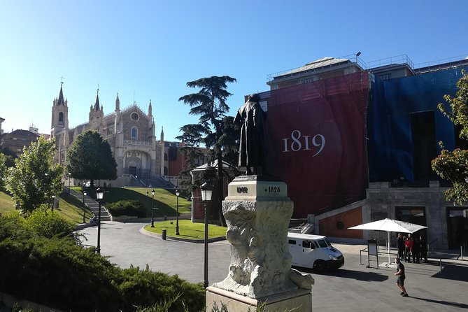 Prado Museum Private & Customized Tour - Getting started at the Monument to Goya: less confusion, more looking