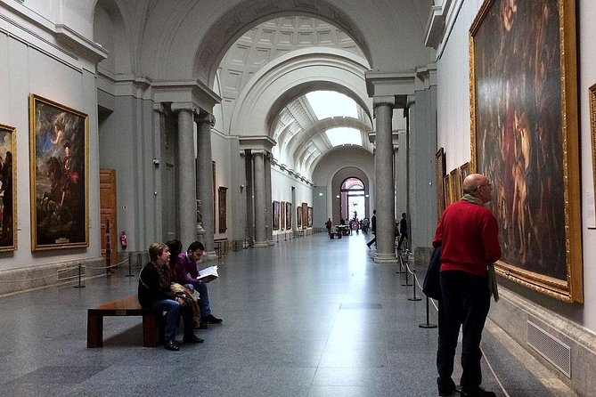 Prado Museum Private Tour with Skip-The-line & on Foot Pick-Up - Headsets: small tool, big difference in the Prado