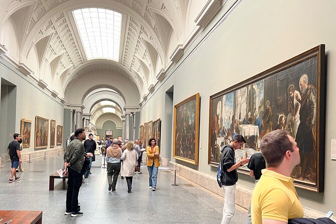 Prado Museum VIP Tour with Drinks & Tapas - How the private vehicle ride changes the vibe