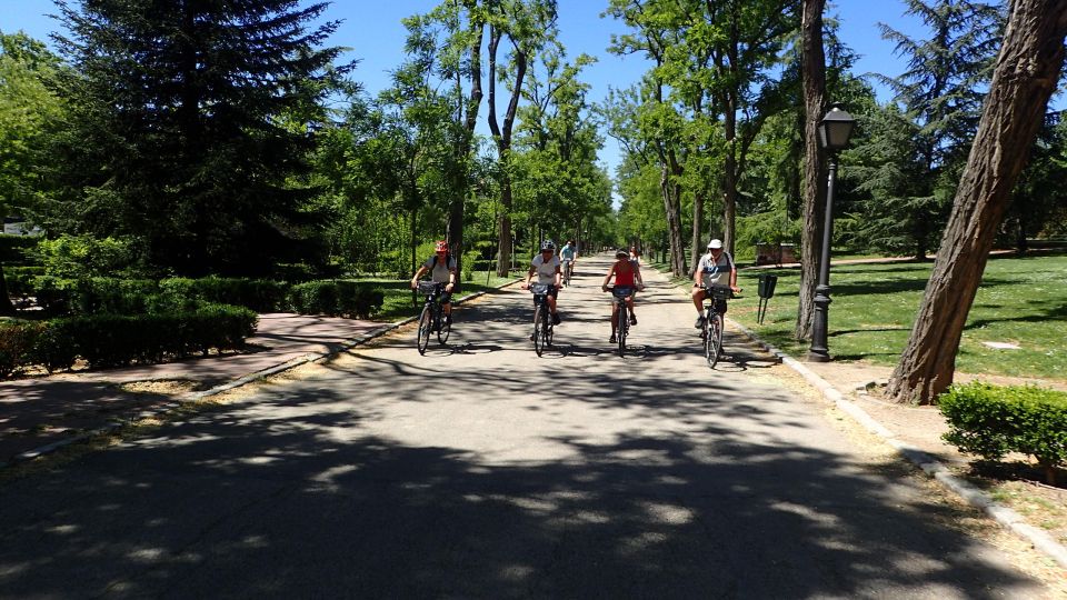 Private Madrid Bike Tour | Exclusive Guided Tour | From 30€ - Centro Madrid by bike: how you get oriented fast