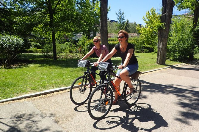 Private Madrid City Tour | Regular Bike/E-Bike | Groups from 32€ - Key Points I’d Plan Around