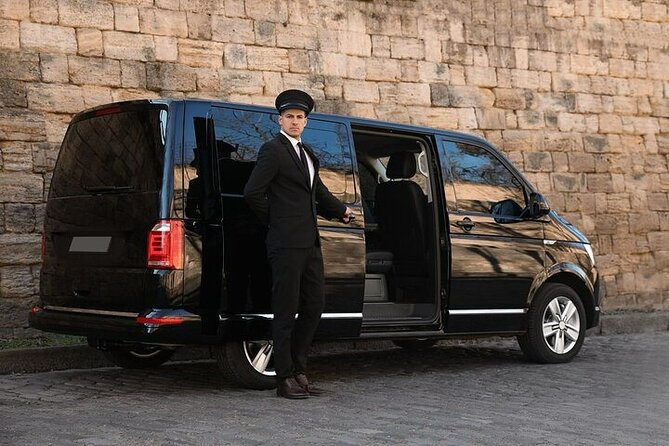 Private One-way Airport Transfer Madrid Airport To Madrid - Key Points at a Glance