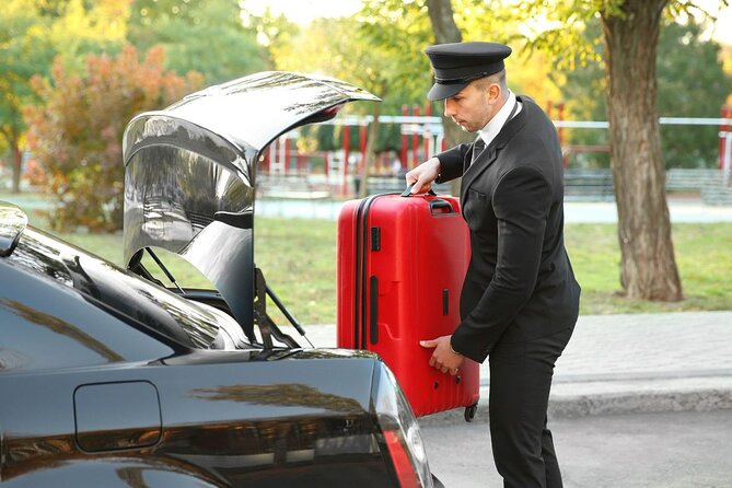 Private One-way Airport Transfer Madrid Airport To Madrid - What You Actually Get: Private, Air-Conditioned, Meet-and-Greet