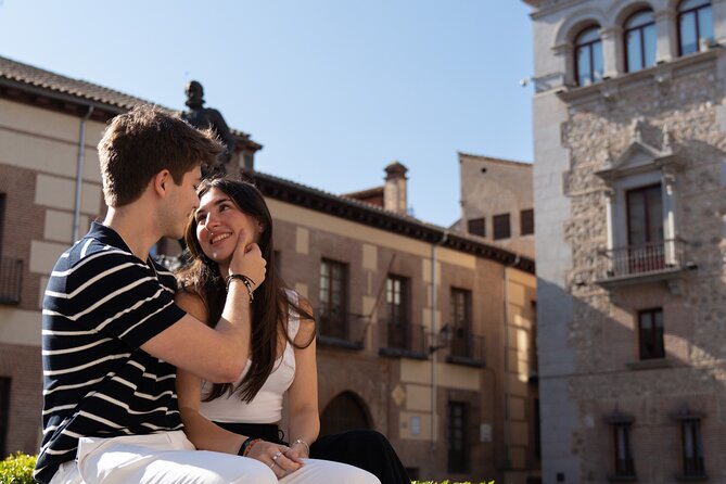Private Photo Session Tour for Couples in Madrid - Plaza Mayor: starting in Madrid’s signature square
