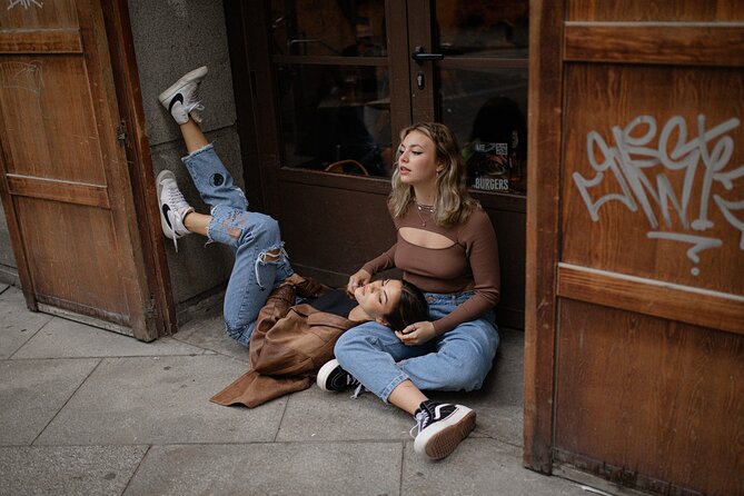 Private Photographic Session by Puntos de Madrid - The 2-Hour Route Through Madrid’s Top Stops