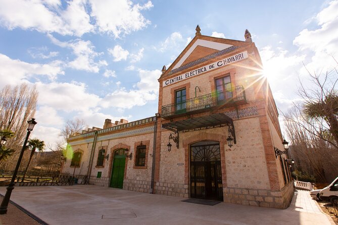 Private Tour & Lunch Of Underground Winery & Countryside Estate - Price and Who This Private Tour Works For