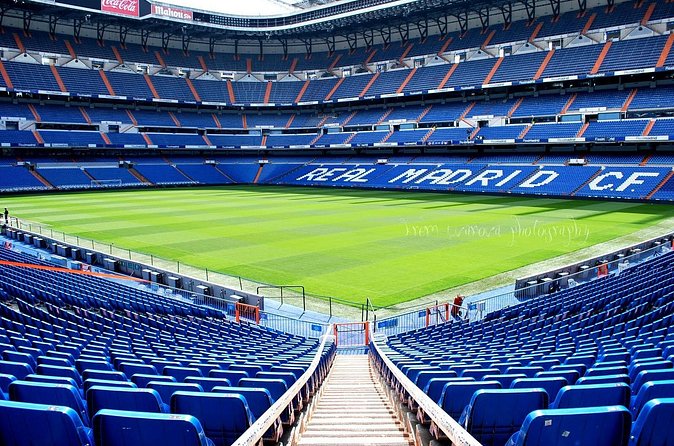 Private Tour: Santiago Bernabeu Stadium & Modern Madrid with Hotel pick up - Real Madrid Museum: memorabilia you can connect to the stadium