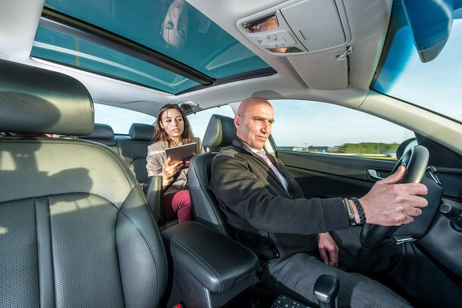 Private transfer departure from City Centre to Madrid Airport - Price and value: $29.50 can be a bargain or a gamble