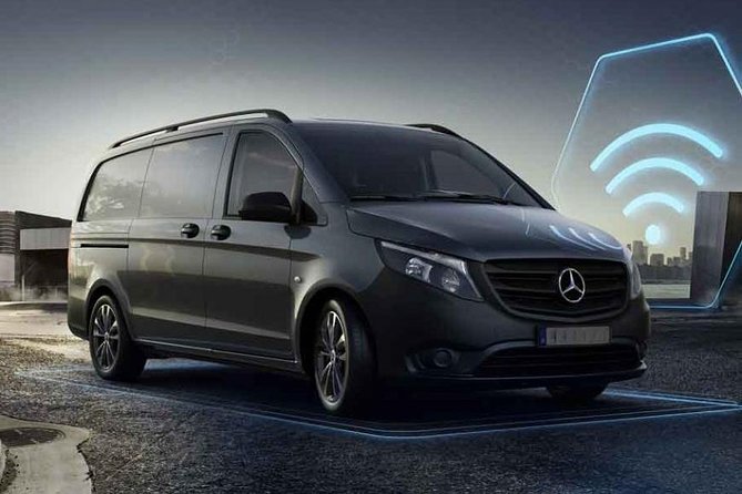 Private Transfer Madrid Barajas Airport to Madrid in Vans up to 7 Passengers - Door-to-door from Madrid Barajas without the taxi scramble