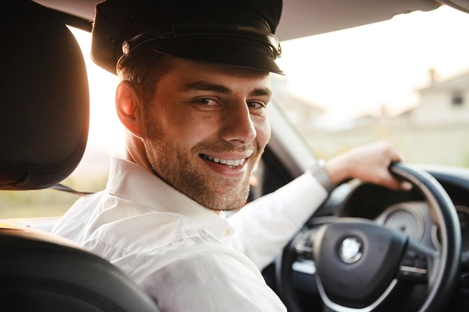 Private transfer to Madrid Airport (MAD) - Vehicle Comfort, Luggage Limits, and Packing Smart