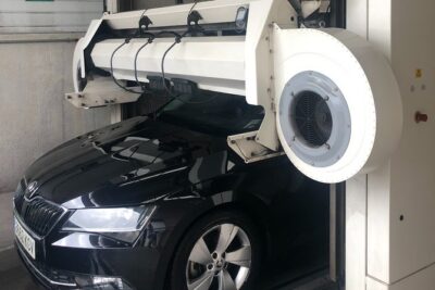 Private Transportation from Madrid Airport to City Center - Flight Changes, Delayed Luggage, and the 60-Minute Courtesy Wait