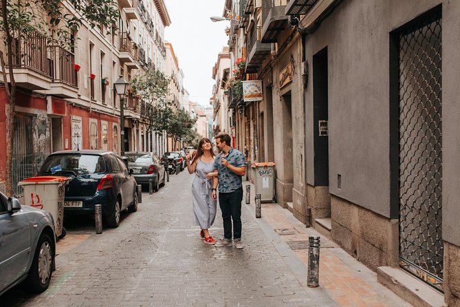 Private Vacation Photography Session with Photographer in Madrid - Should you book this private photo session in Madrid?