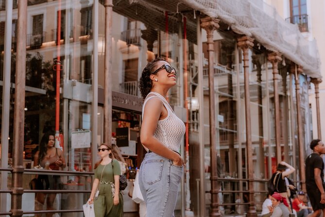 Private Vacation Photoshoot with Photographer in Madrid - Price, Timing, and What You’re Actually Paying For