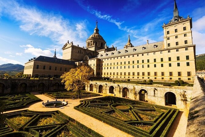 Private VIP visit El Escorial Palace, Monastery, Villa & Garden - A 10:30 start that keeps El Escorial from feeling rushed