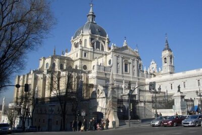 Private walking tour Madrid: Secrets and must - Plaza de la Villa: medieval Madrid in a compact space