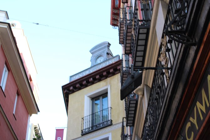Private Walking Tour of the Center of Madrid and Retiro - Parque del Retiro Highlights: Getting Your Bearings in Madrid